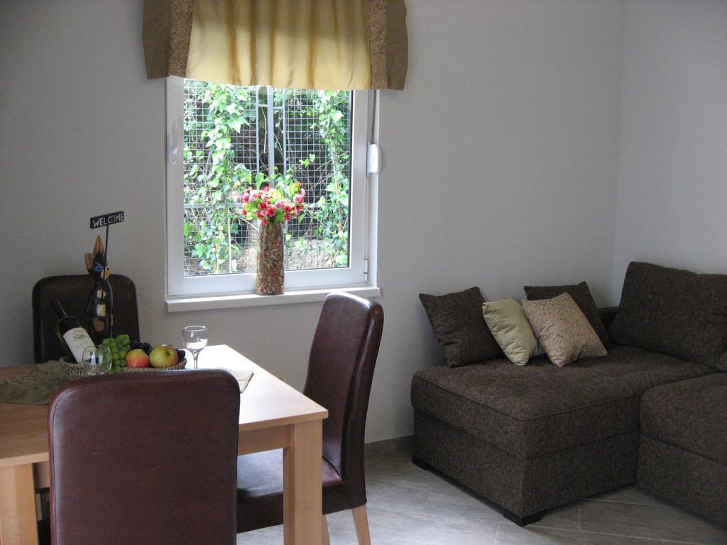 Smokva Apartments Herceg Novi Rom bilde