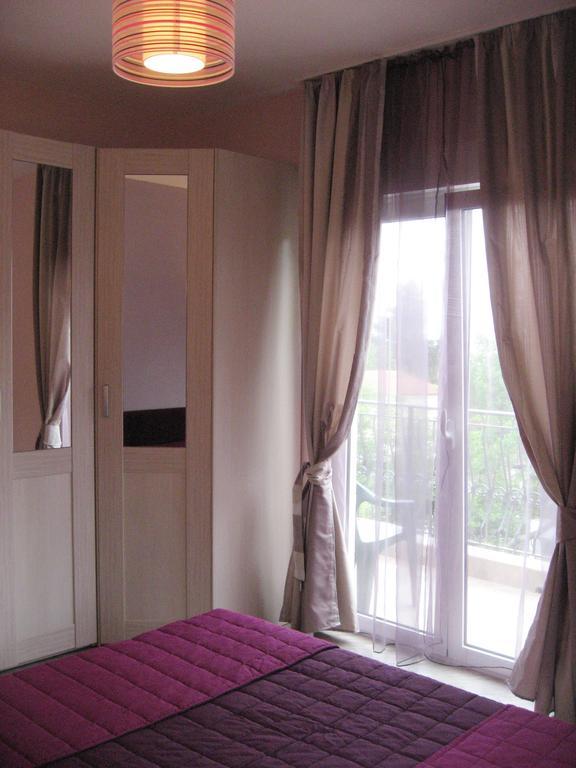 Smokva Apartments Herceg Novi Rom bilde